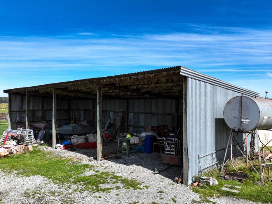 372 Looney Road, South Hillend