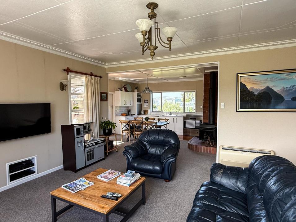 372 Looney Road, South Hillend