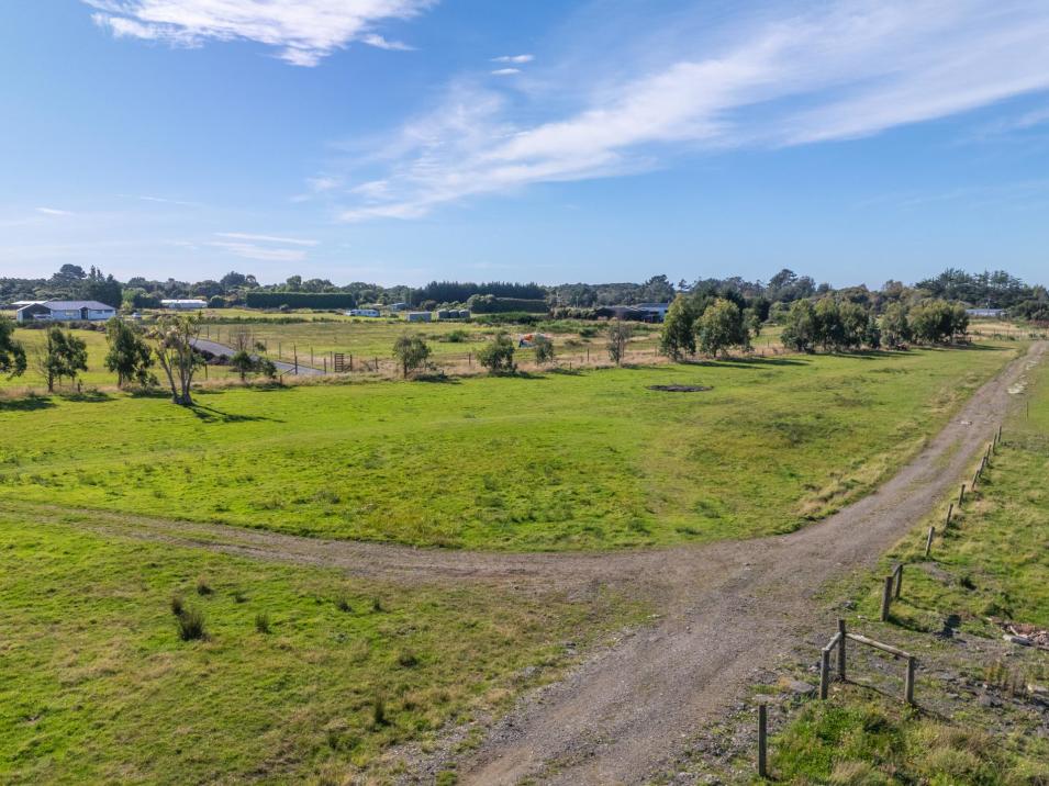 192 Grant Road, Otatara