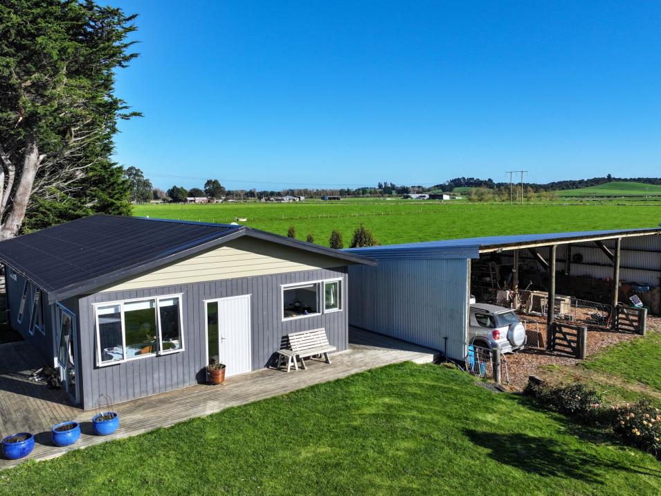 61 Donald Road, Edendale