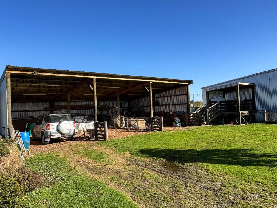 61 Donald Road, Edendale