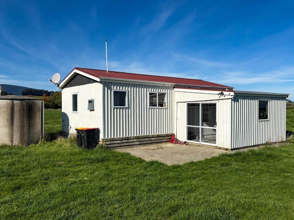 1801 Tuatapere Orepuki Highway, Tuatapere