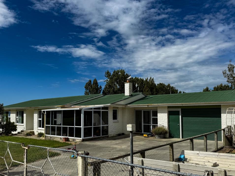 846 Pioneer Highway + 116 and 172 Ota Creek Road, Edendale