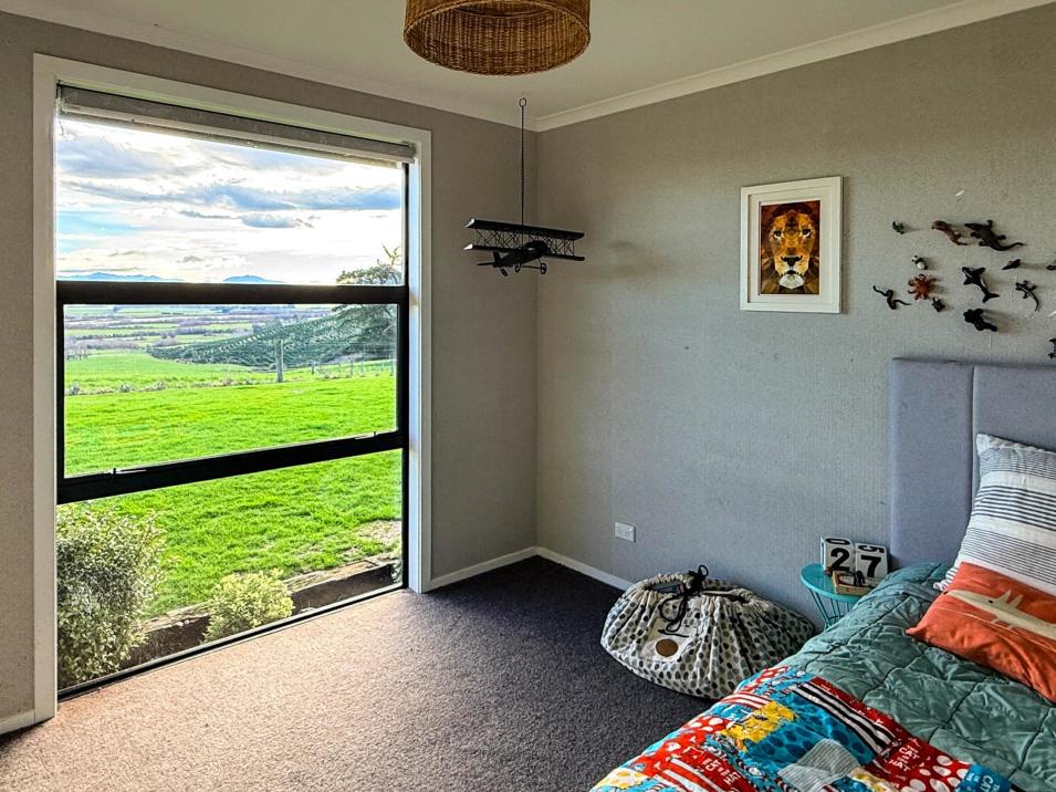 127 Bell Road, Dipton