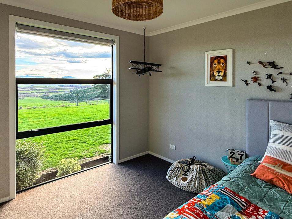 127 Bell Road, Dipton