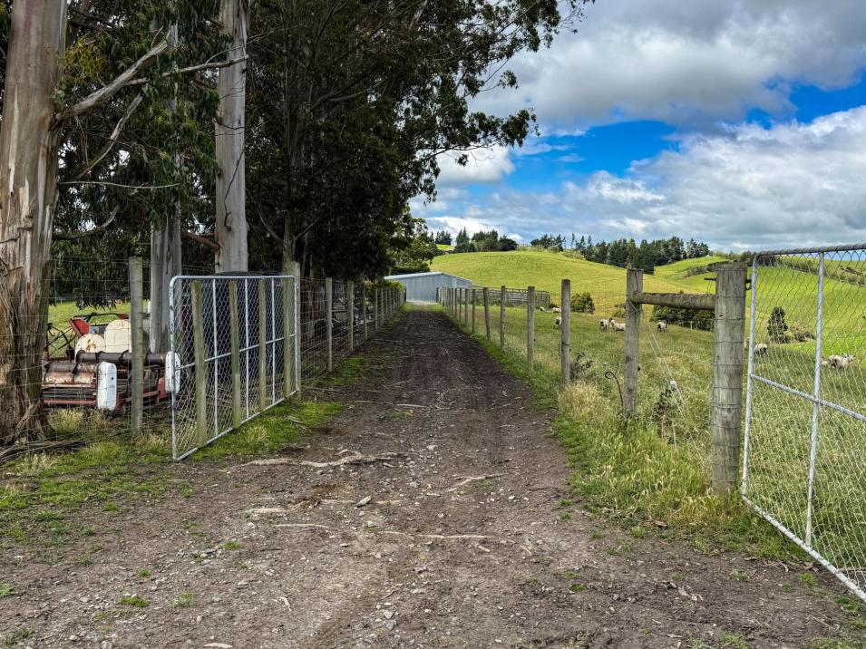 10 Four Mile Creek Road, Te Houka