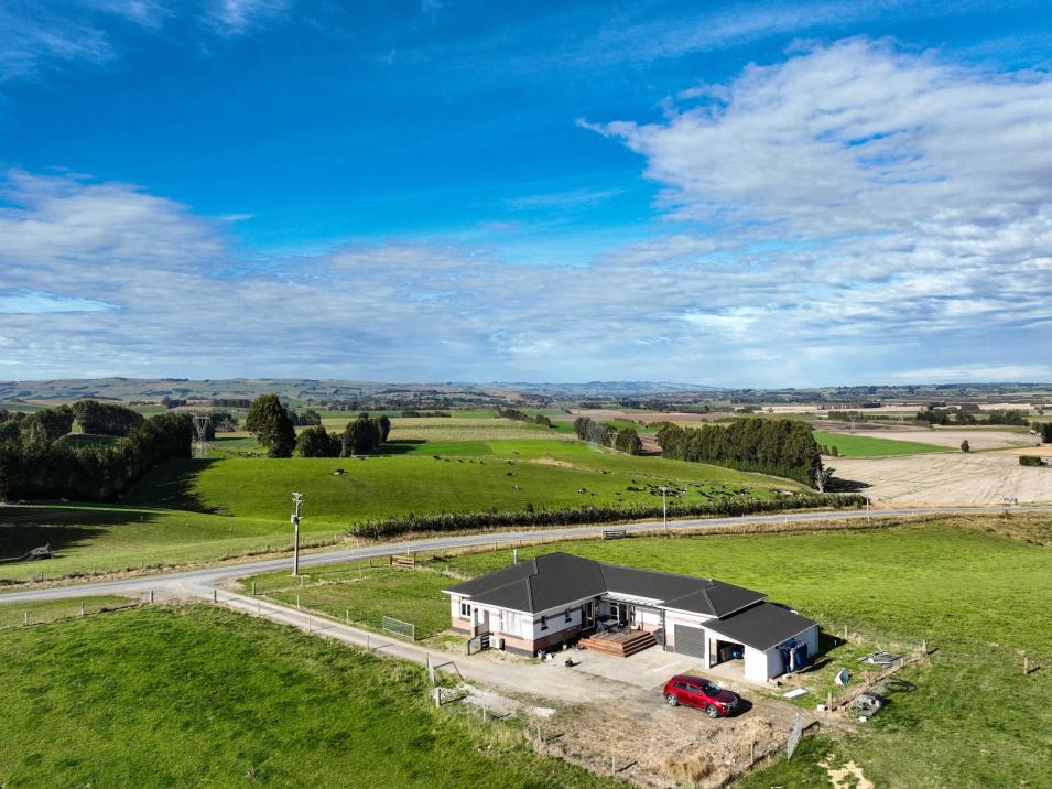 321-349 Chittock Road, Knapdale