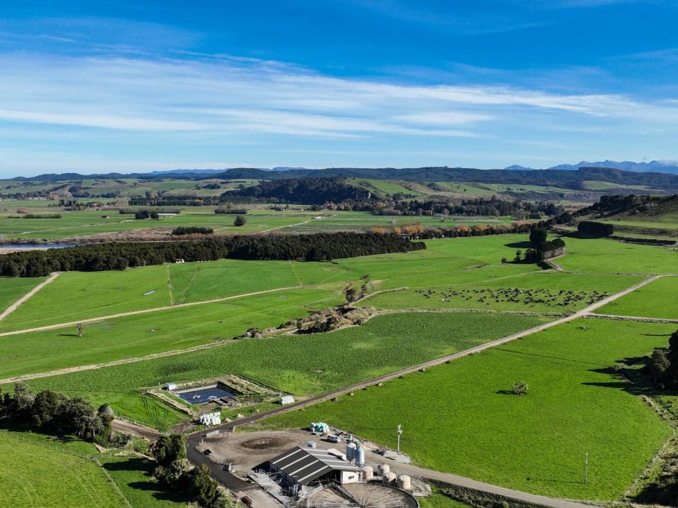 2803 Ohai Clifden Highway, Orawia