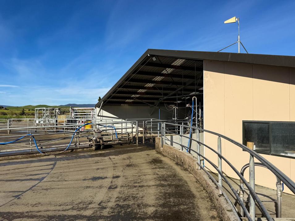 2803 Ohai Clifden Highway, Orawia