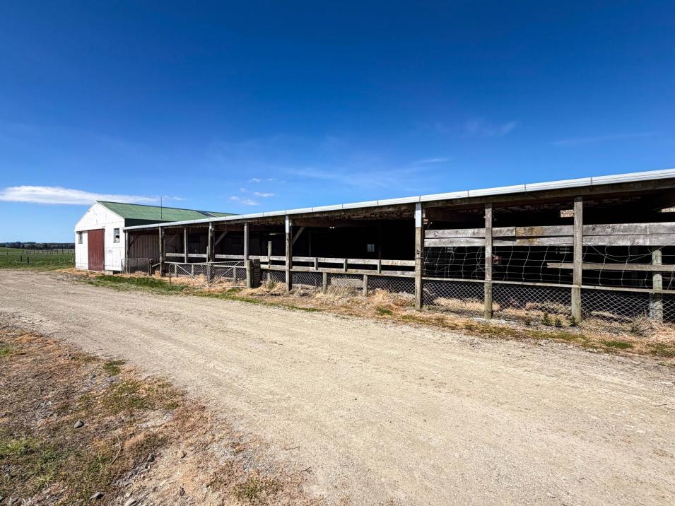 1711 Glencoe Highway, Glencoe