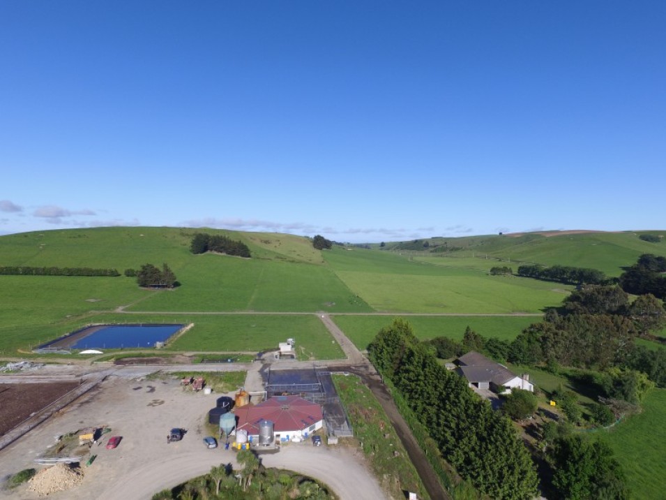 1402 Limehills Browns Road, Browns