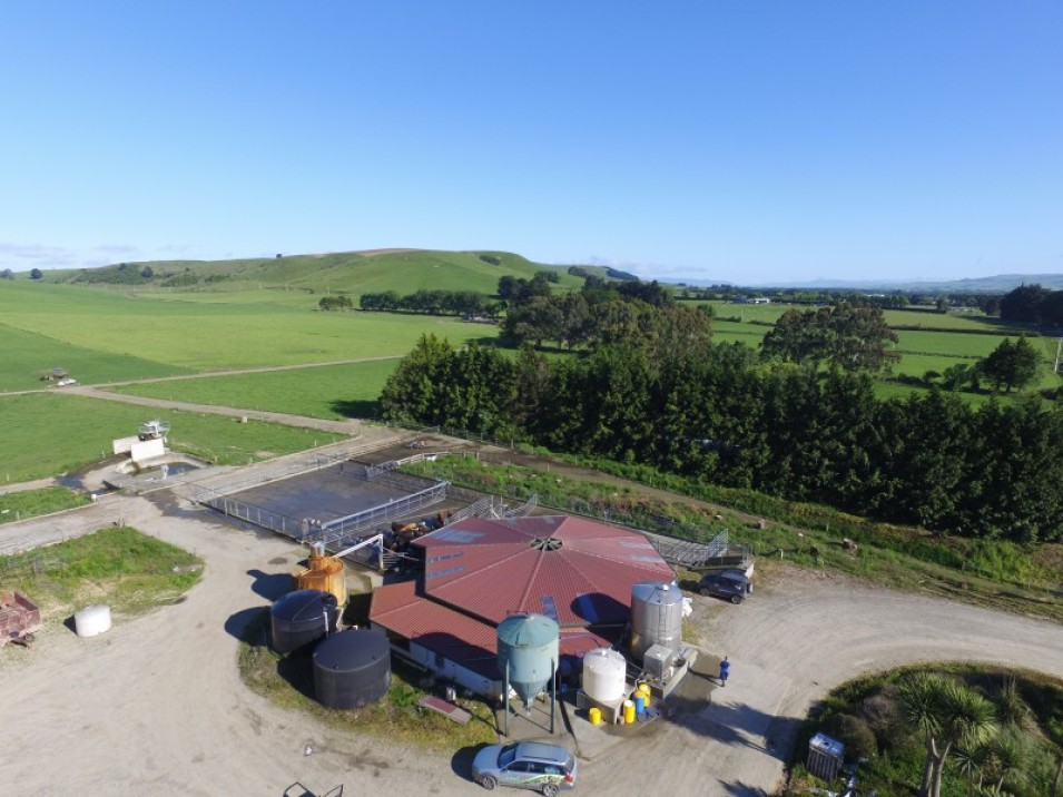 1402 Limehills Browns Road, Browns