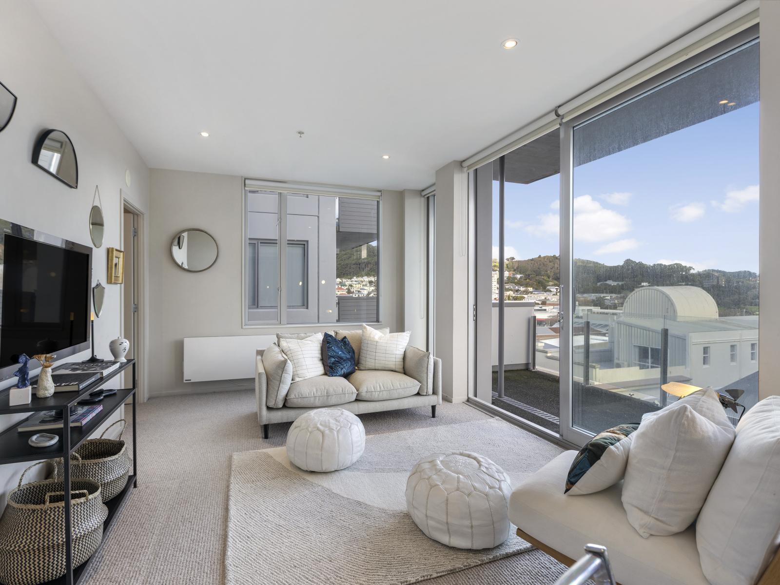 Unit U607, 19 College Street, Te Aro