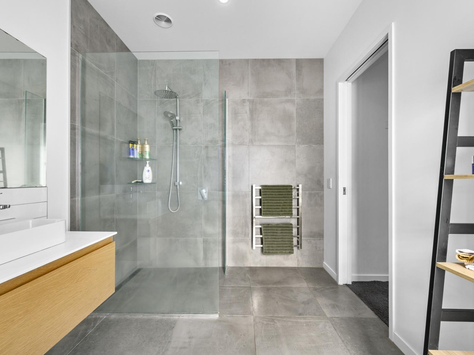 7 Kanuka Close, Waikanae