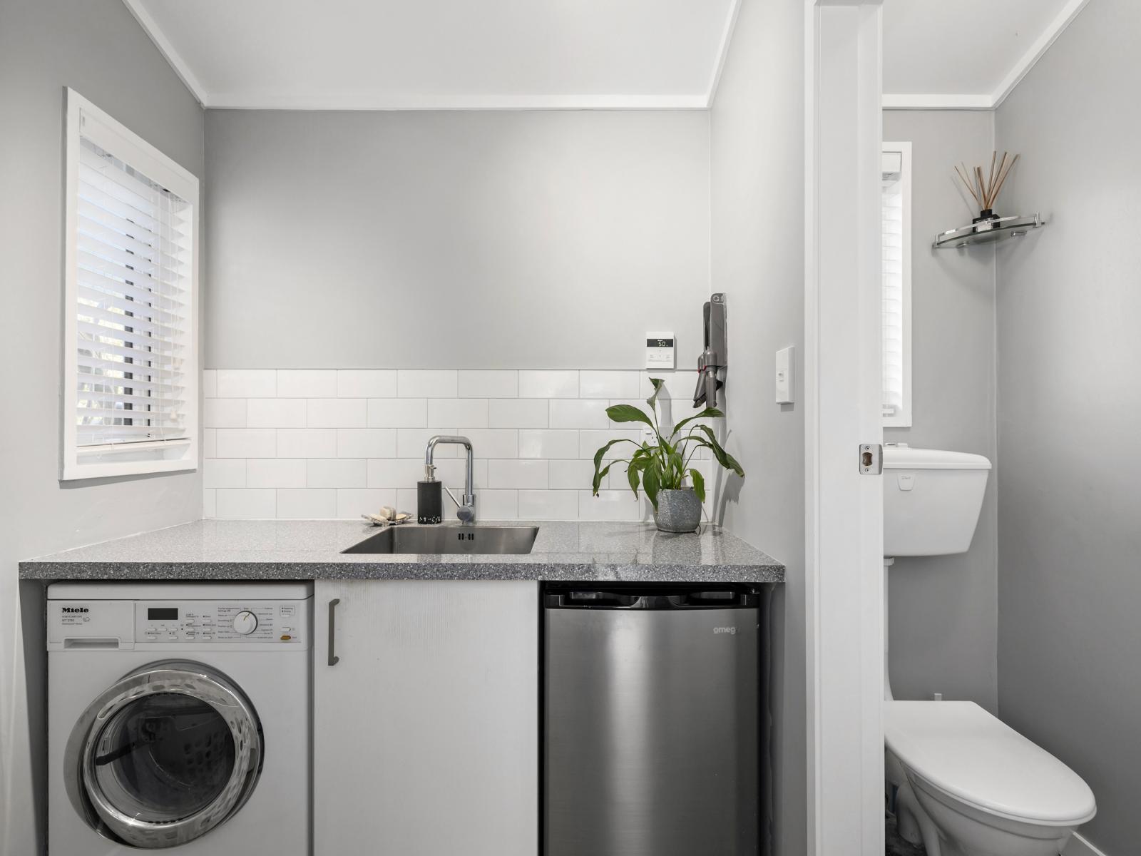 Unit 9, 354 Muritai Road, Eastbourne