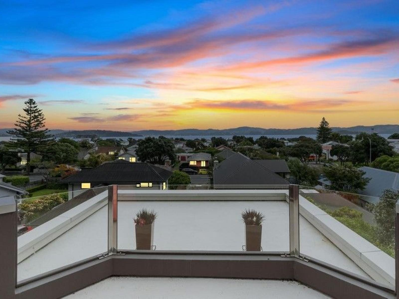 203 Muritai Road, Eastbourne