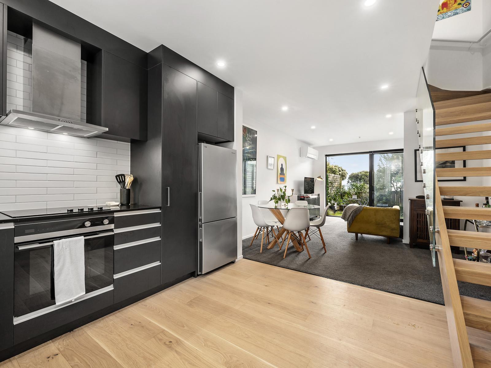 4C Ferry Road, Days Bay