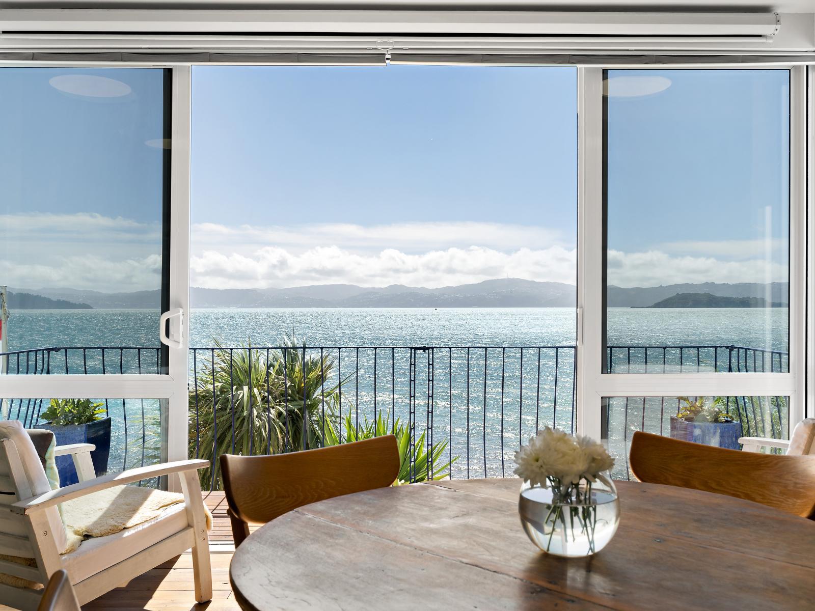 709 Marine Drive, Eastbourne