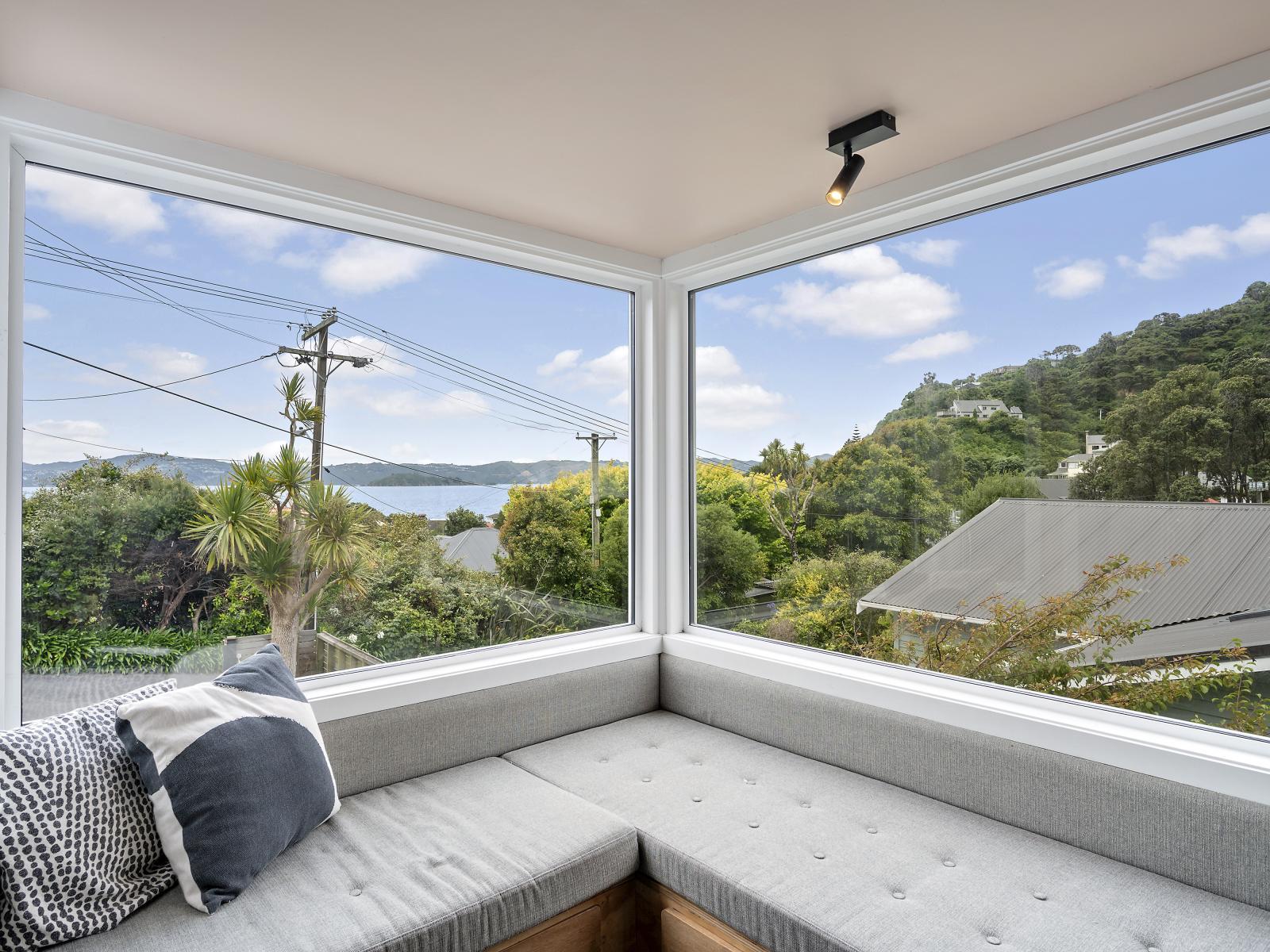 5 Manuka Terrace, Eastbourne