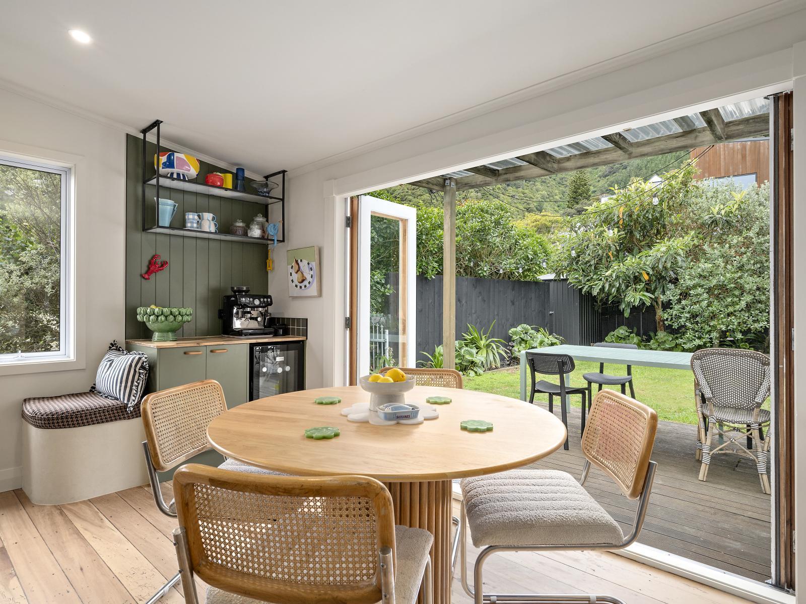 5 Manuka Terrace, Eastbourne