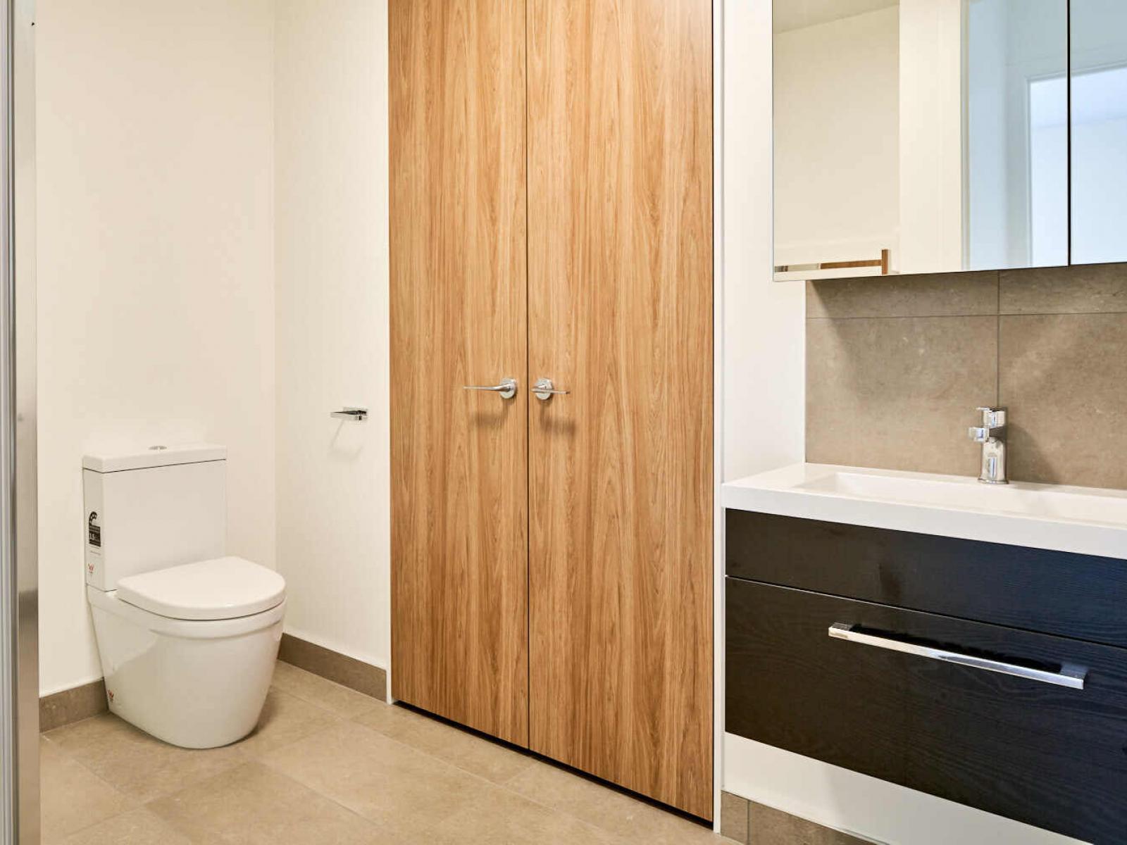 Unit G03, 94 Cambridge Terrace, Waterloo