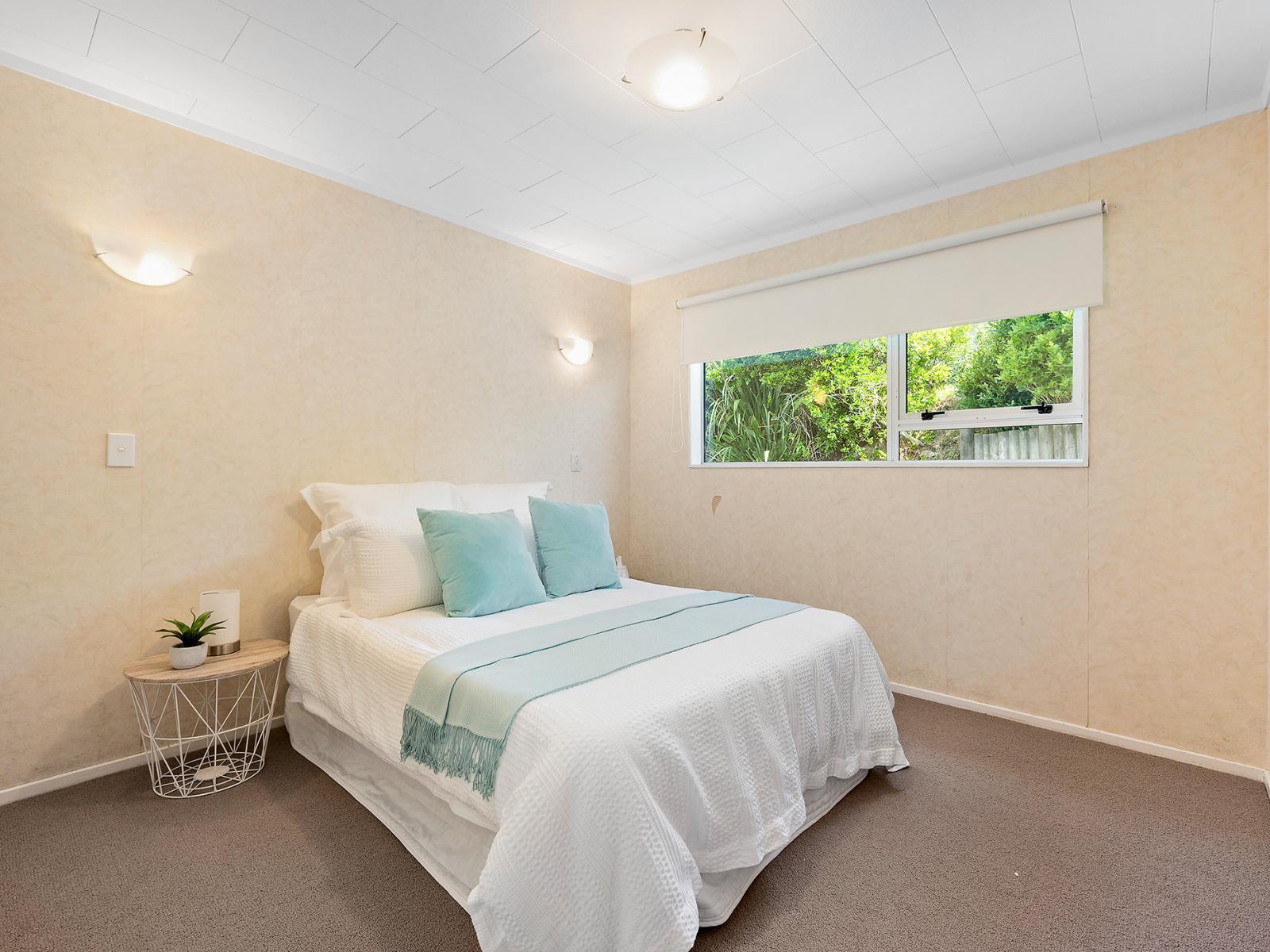 7 Tree Top Lane, Paparangi