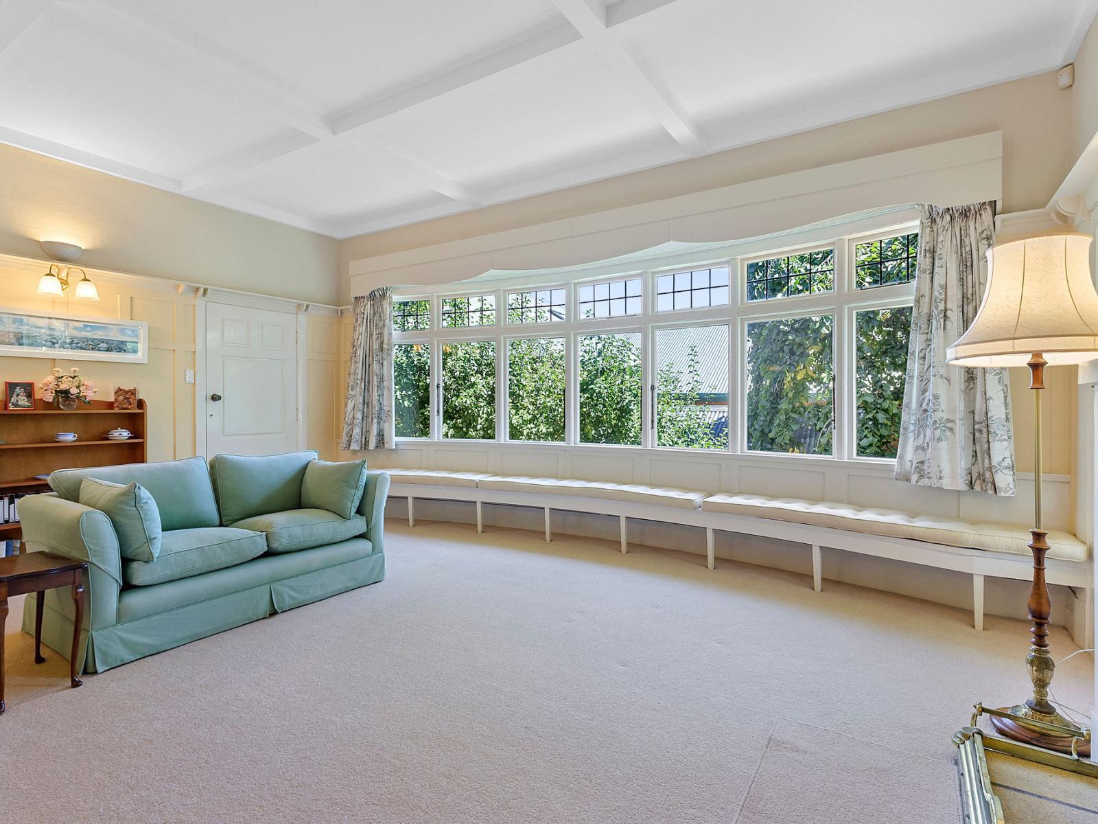 28 Kotari Road, Days Bay, Eastbourne 28 Kotari Road, Days Bay, Eastbourne