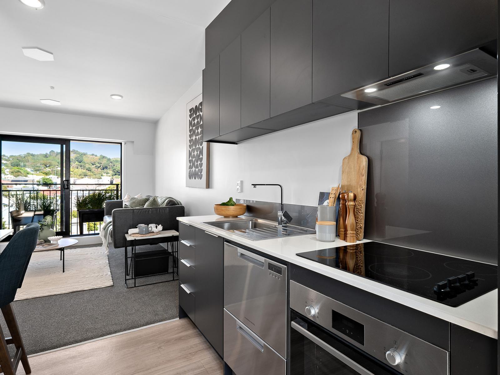 Unit 7F, 11 Newtown Avenue, Newtown Unit 7F, 11 Newtown Avenue, Newtown