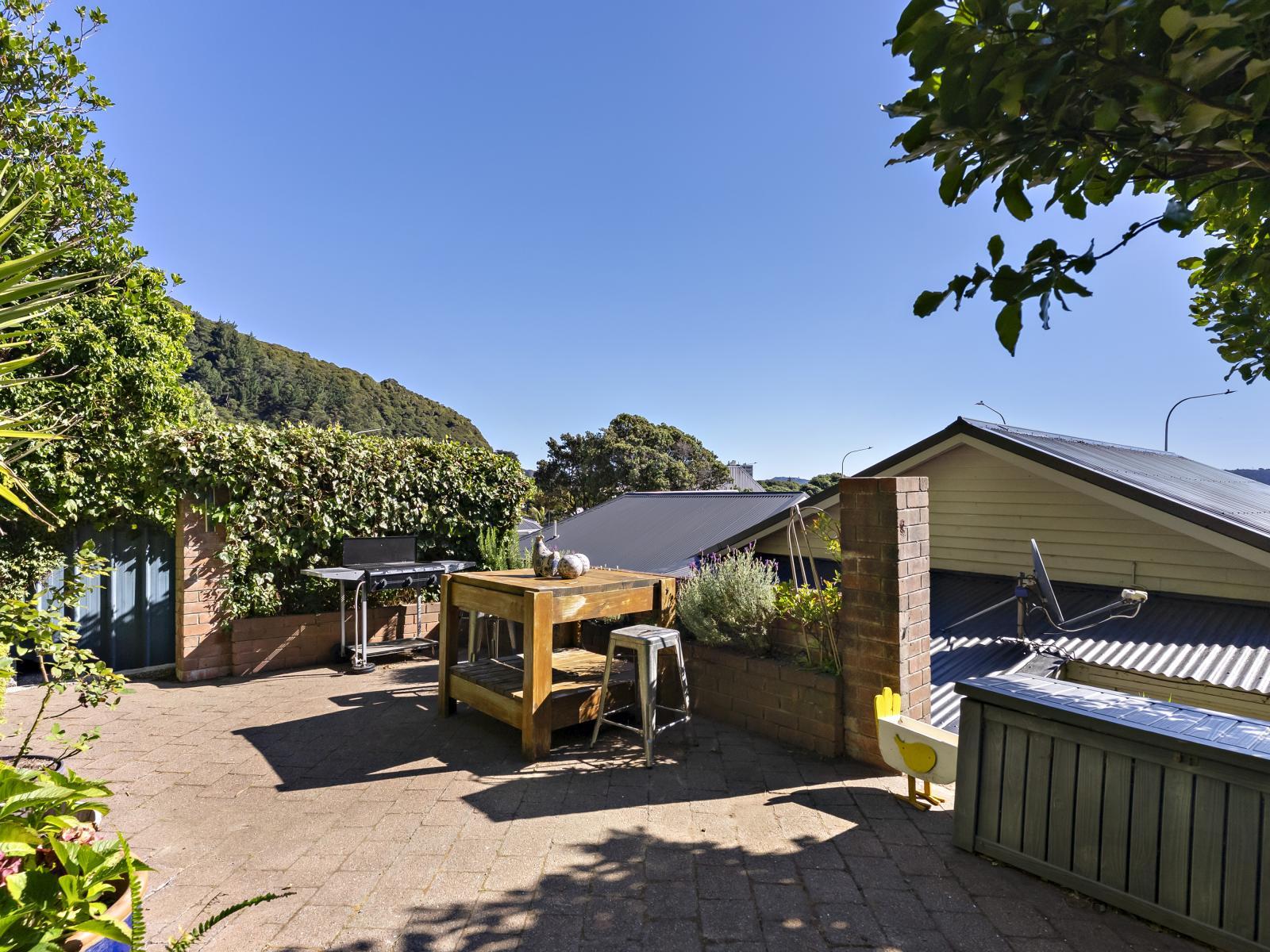 765 Marine Drive, Eastbourne 765 Marine Drive, Eastbourne