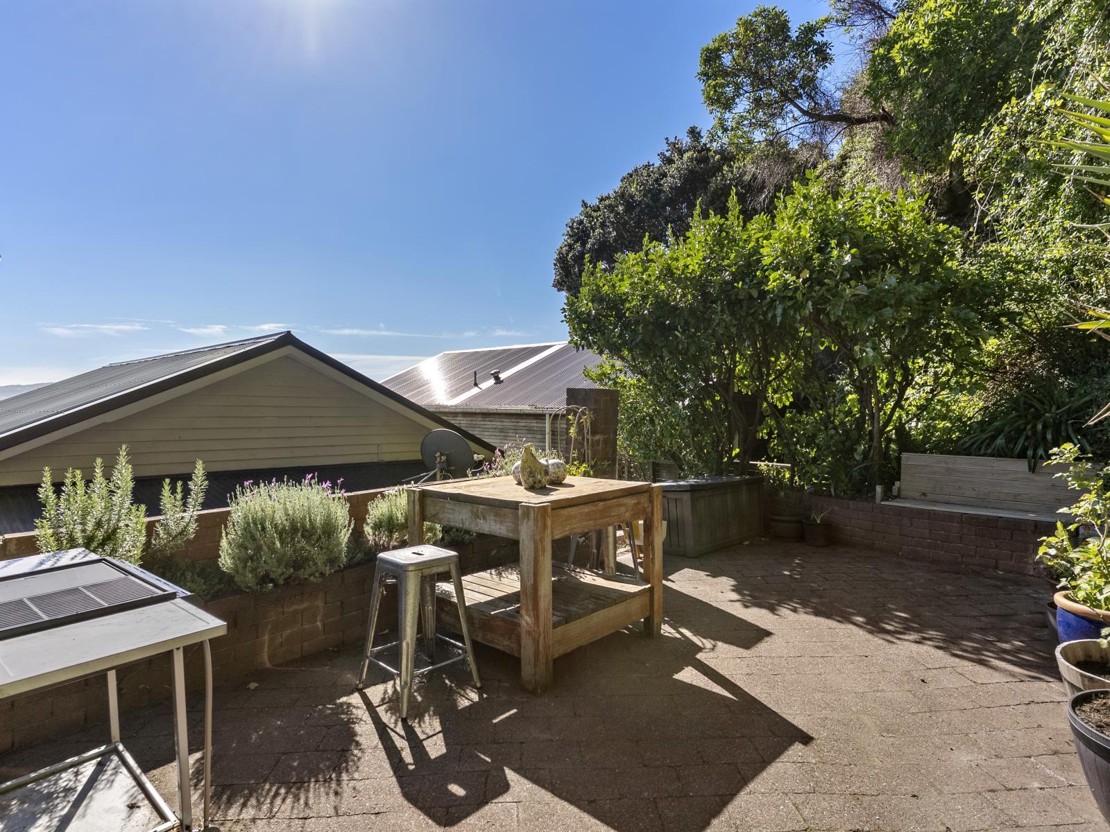 765 Marine Drive, Eastbourne 765 Marine Drive, Eastbourne