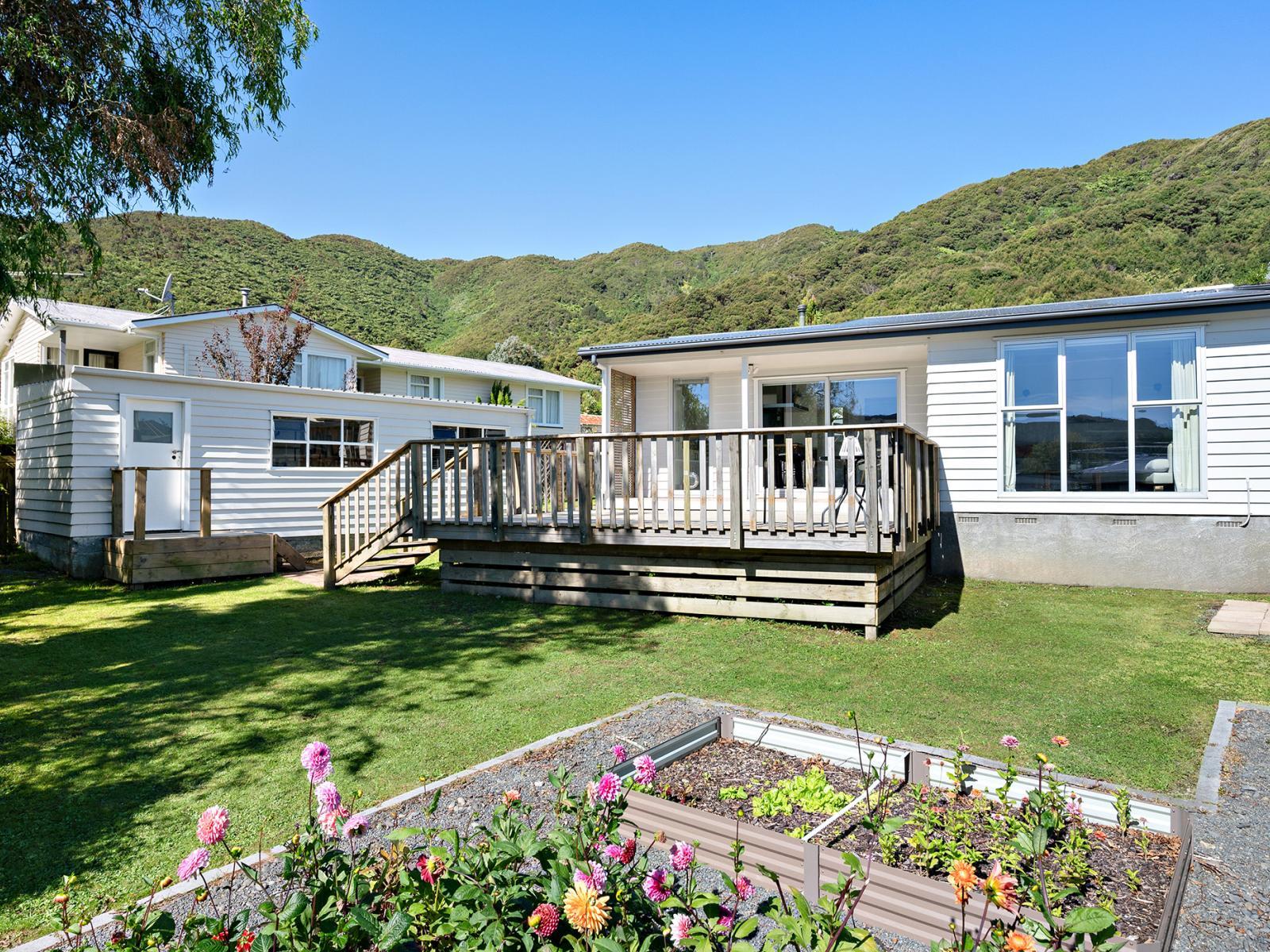 35 Antrim Crescent, Wainuiomata