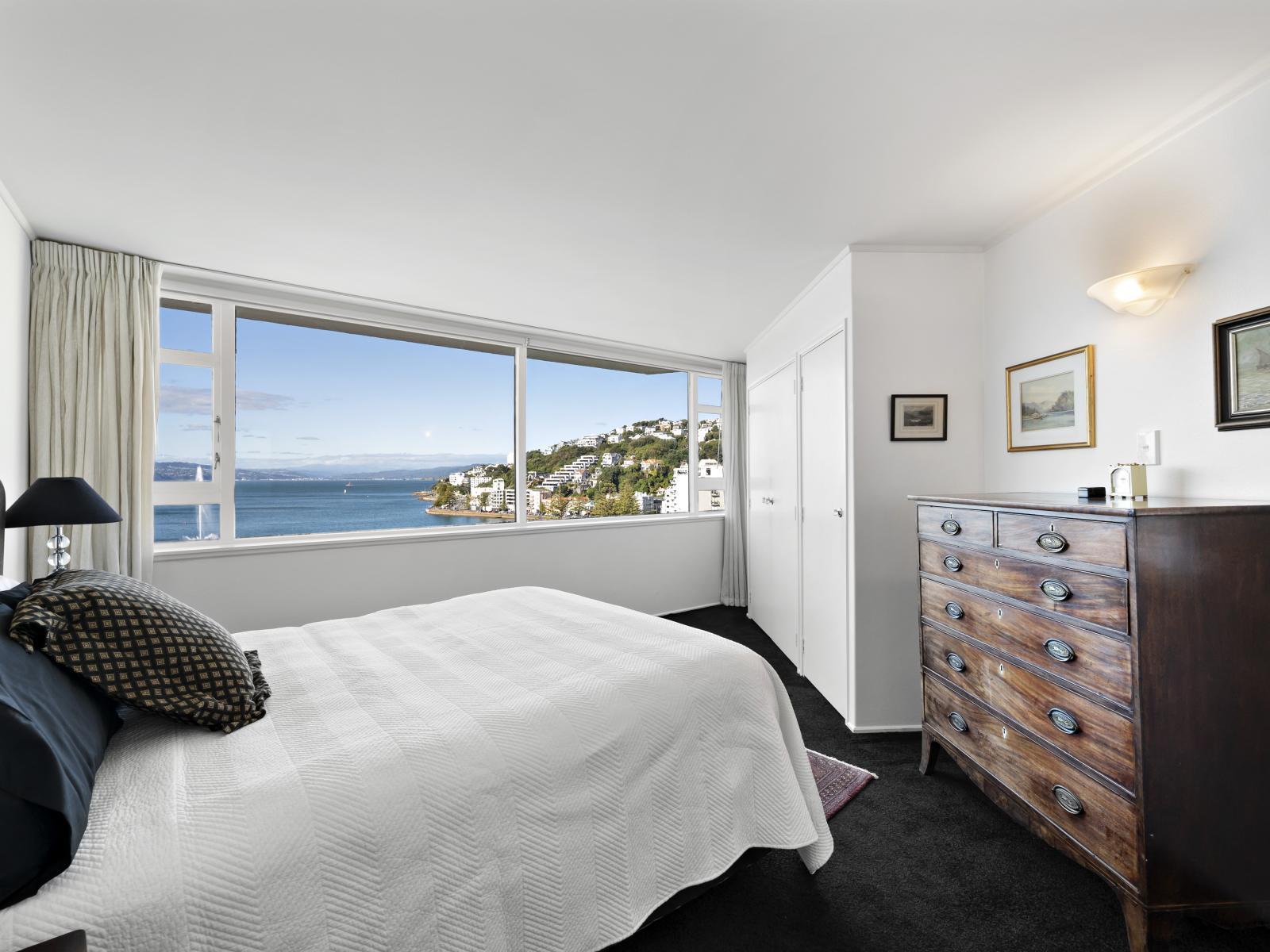 Unit 9, 202 Oriental Parade, Oriental Bay