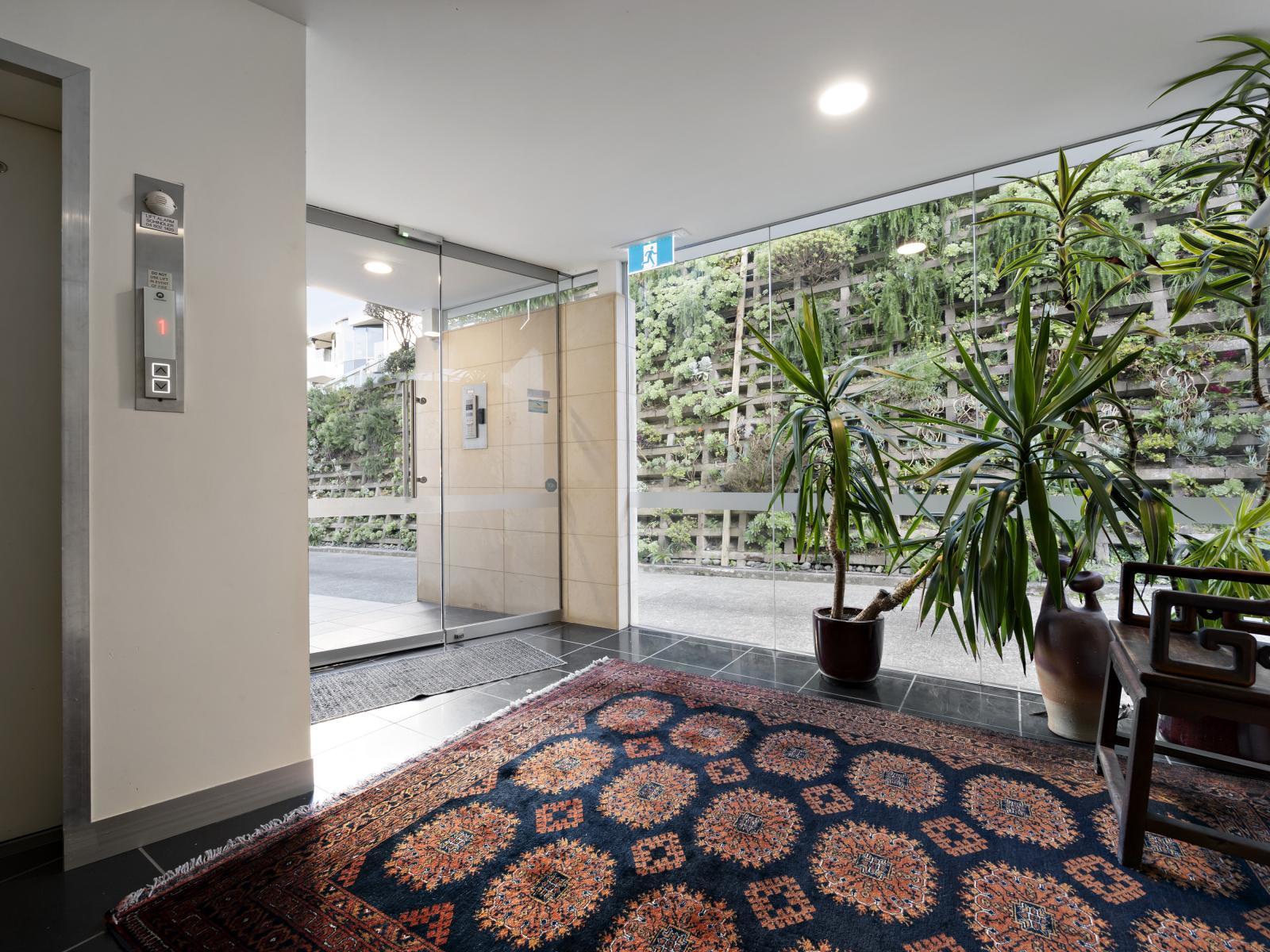 Unit 9, 202 Oriental Parade, Oriental Bay