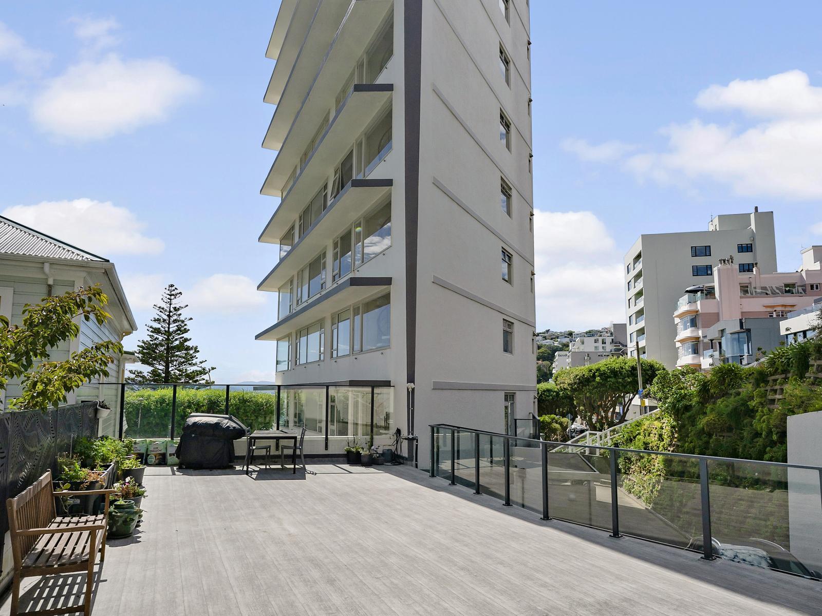 Unit 9, 202 Oriental Parade, Oriental Bay