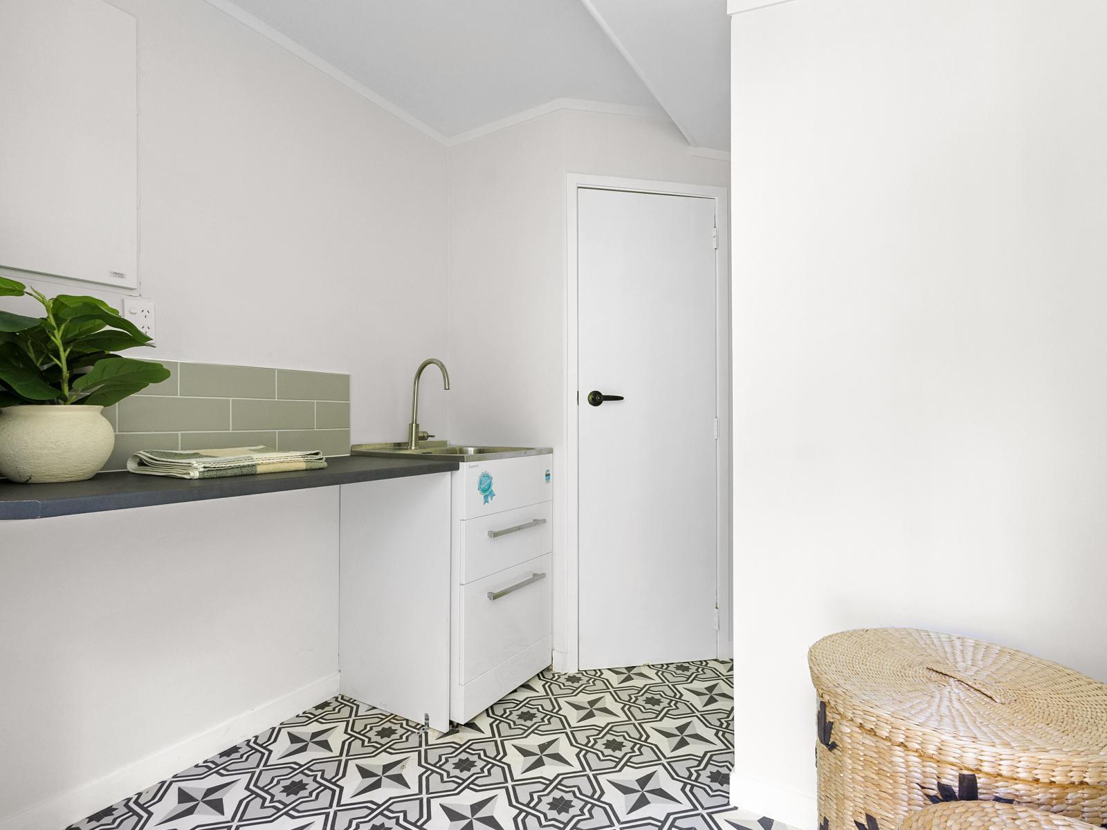 7 Westhill Road, Point Howard