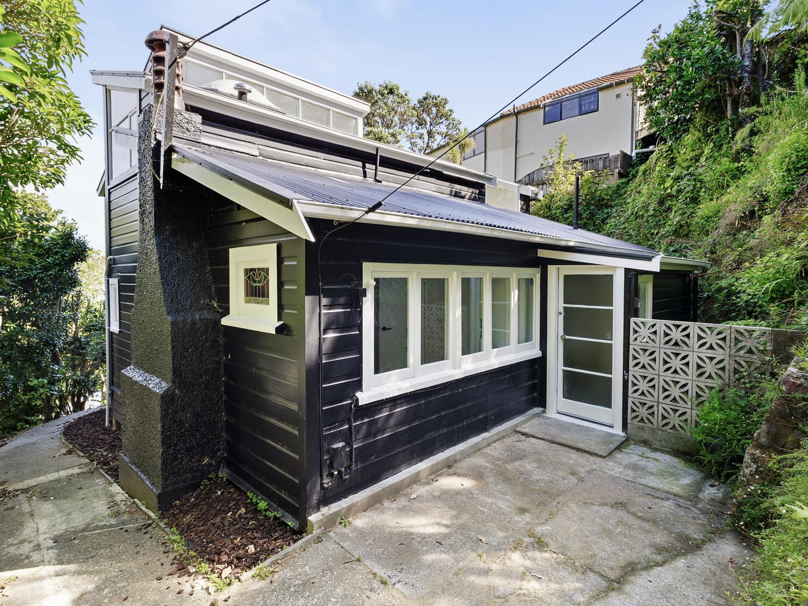 7 Westhill Road, Point Howard