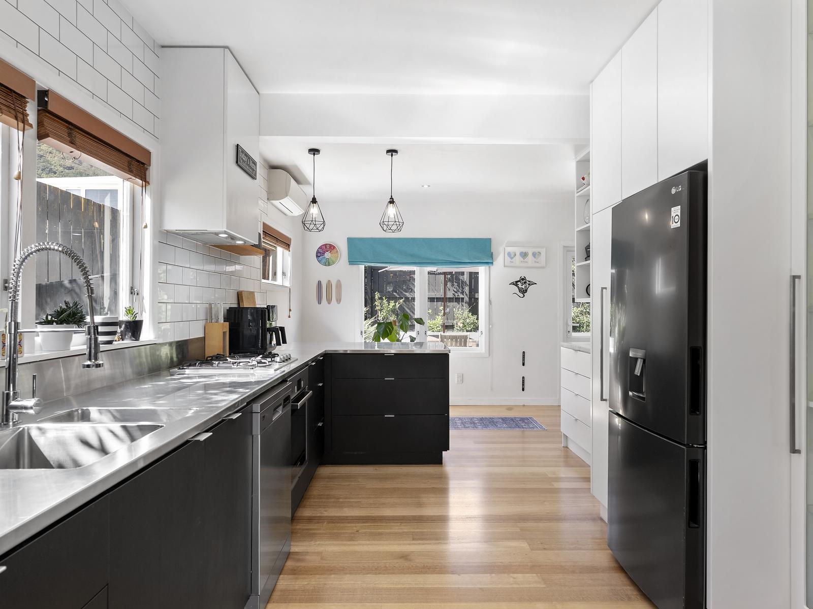 25 Marine Parade, Eastbourne