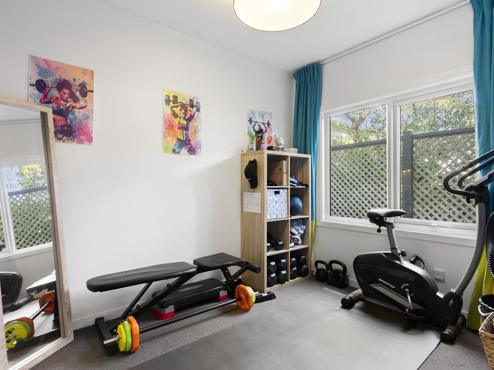 25 Marine Parade, Eastbourne