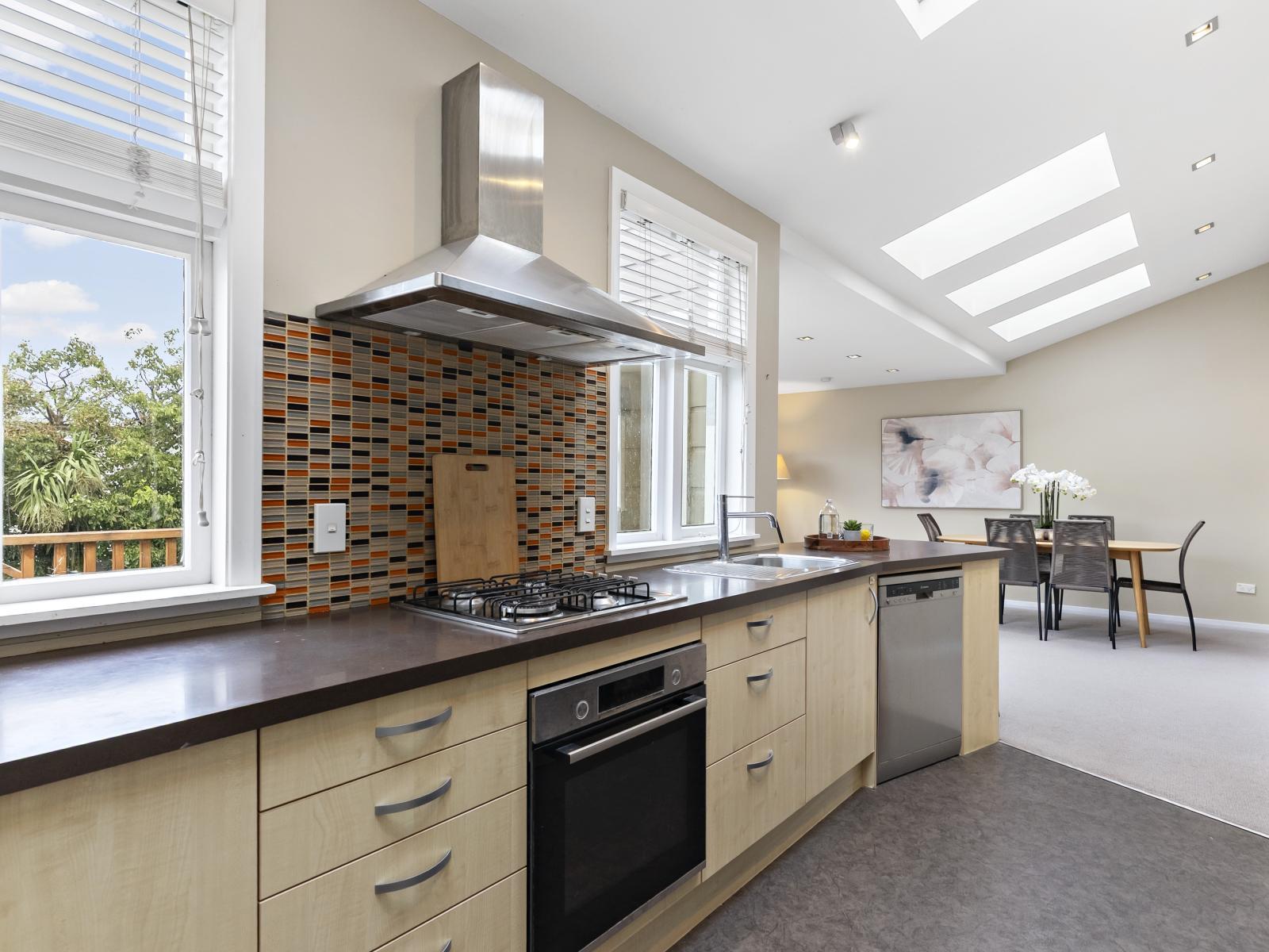 263 Adelaide Road, Newtown