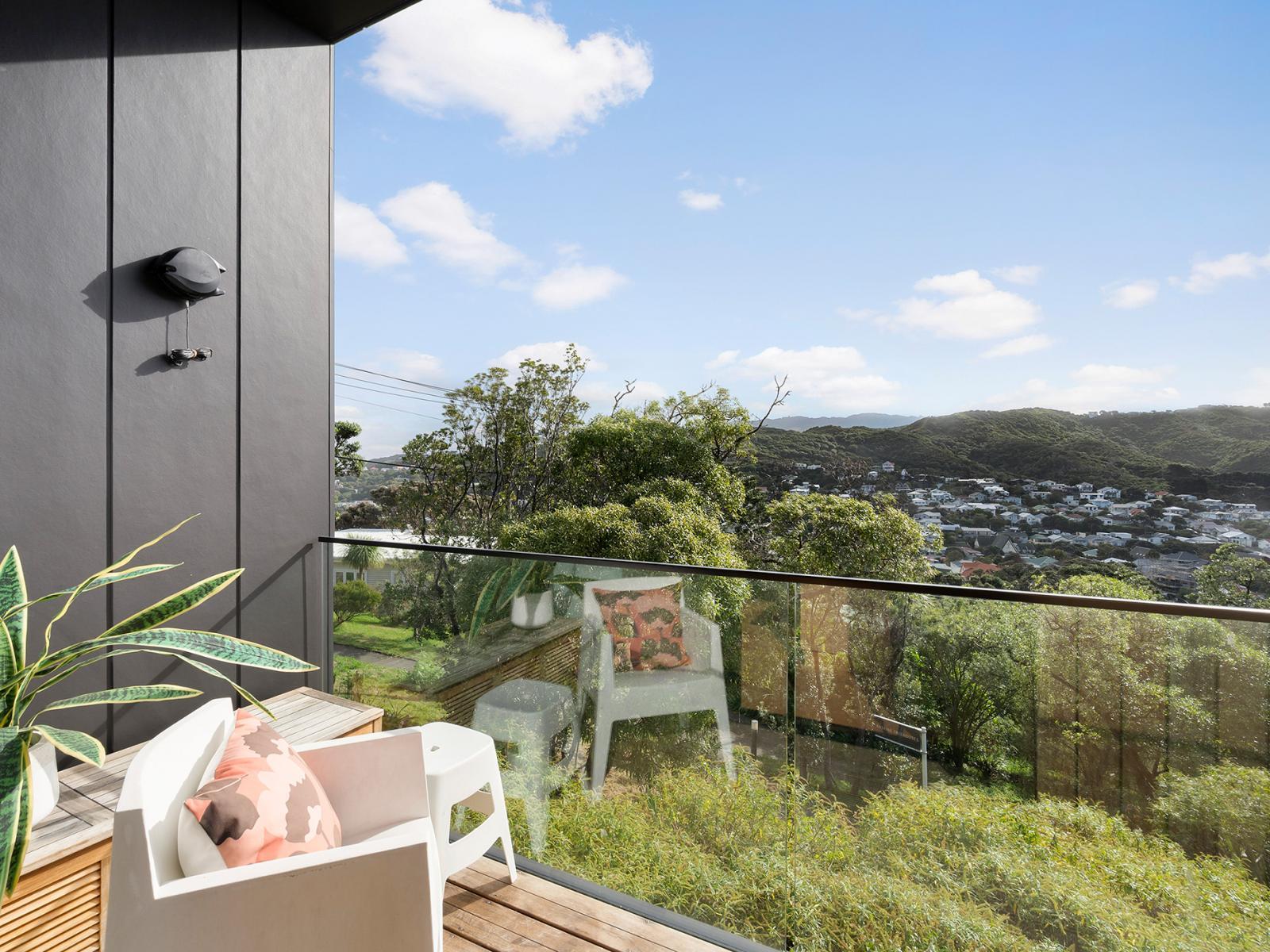 49 Avon Street, Island Bay 49 Avon Street, Island Bay