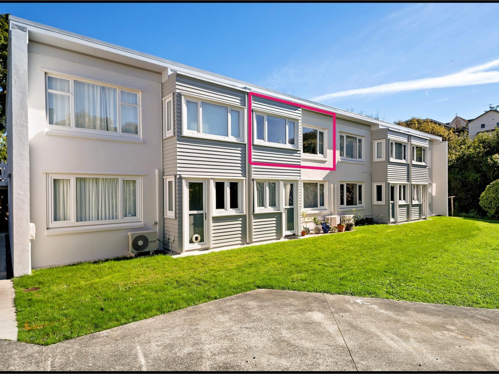 Unit 2, 18 Agra Crescent, Khandallah