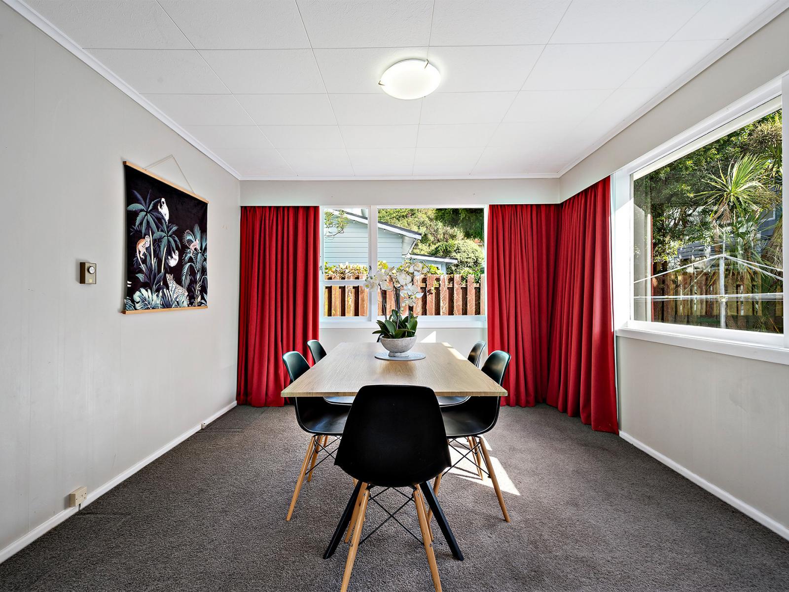 144 Broderick Road, Johnsonville