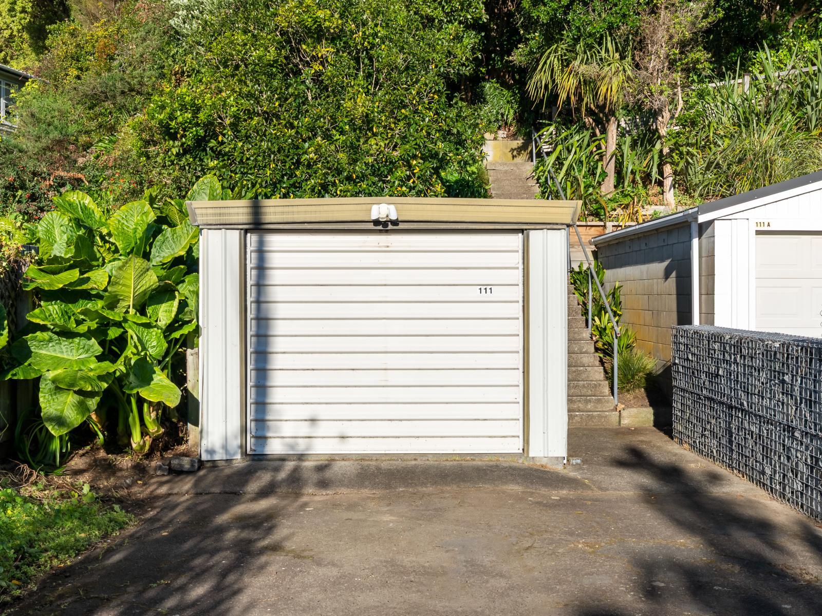 111 Muritai Road, Eastbourne 111 Muritai Road, Eastbourne