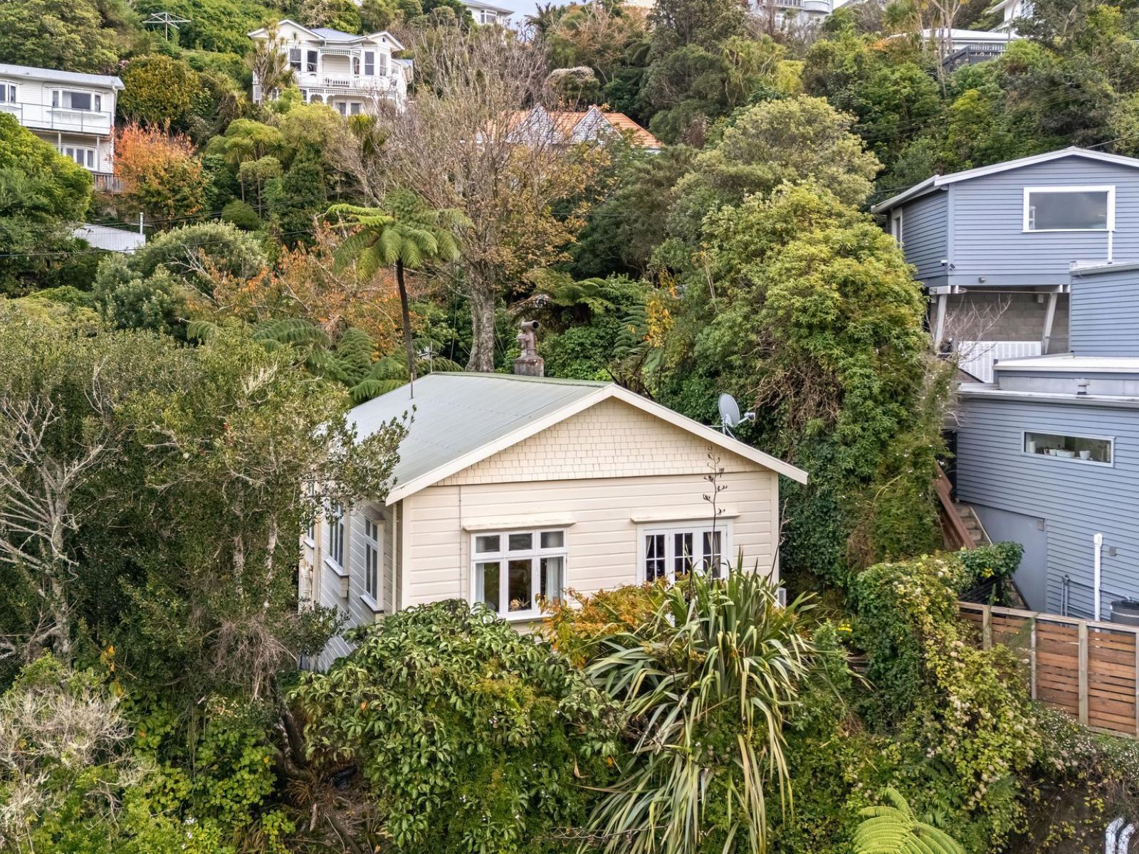 8 Northland Road, Northland 8 Northland Road, Northland