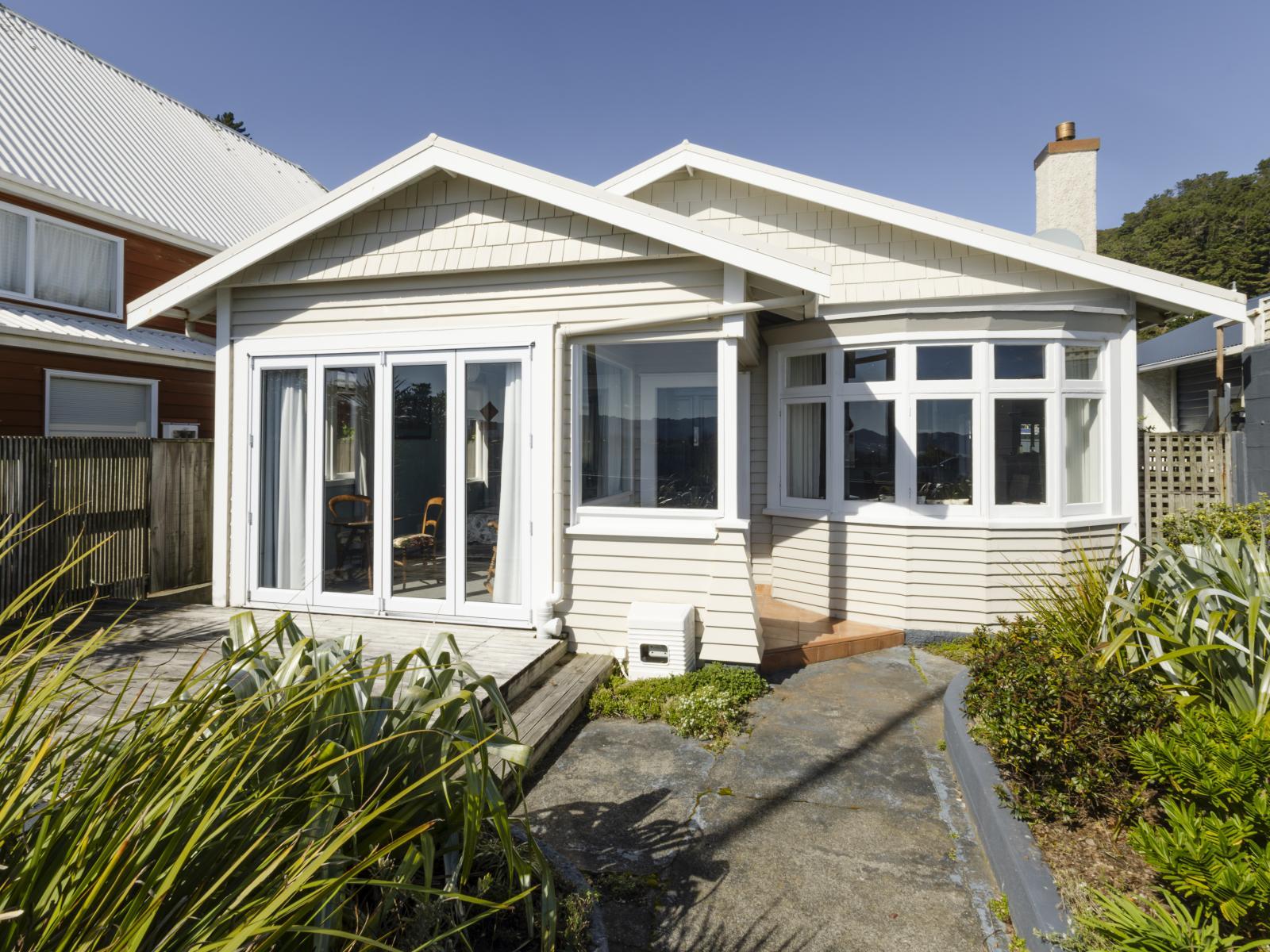 7 Marine Parade, Eastbourne 7 Marine Parade, Eastbourne