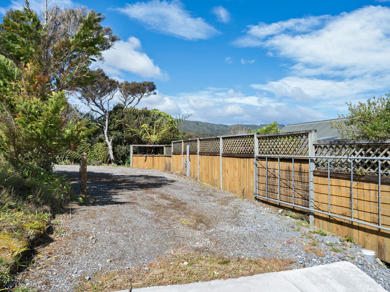 36 Castle Crescent, Stokes Valley