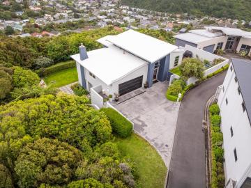 Karori