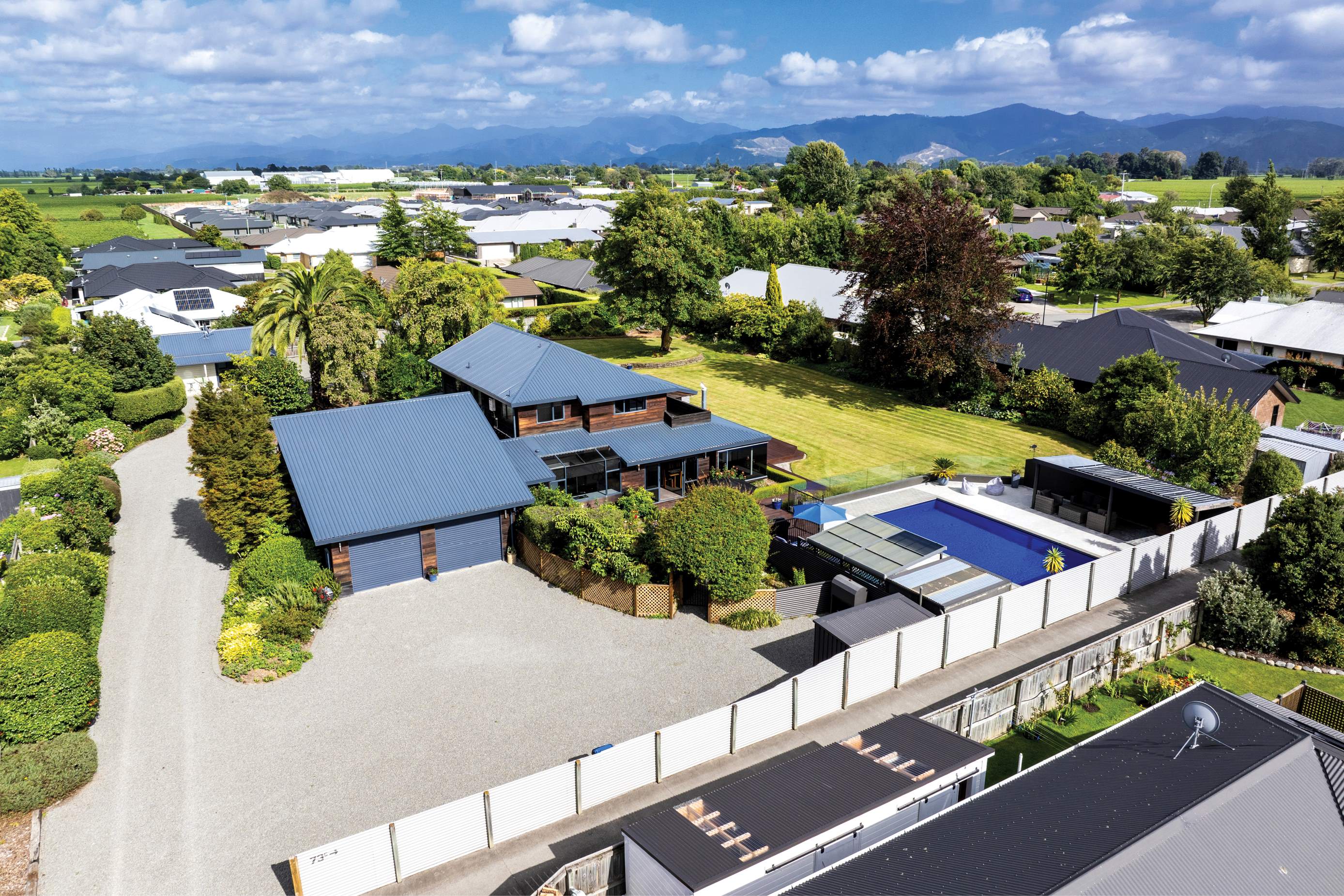 LRC_AUT26_Garden Sanctuary_Aerial