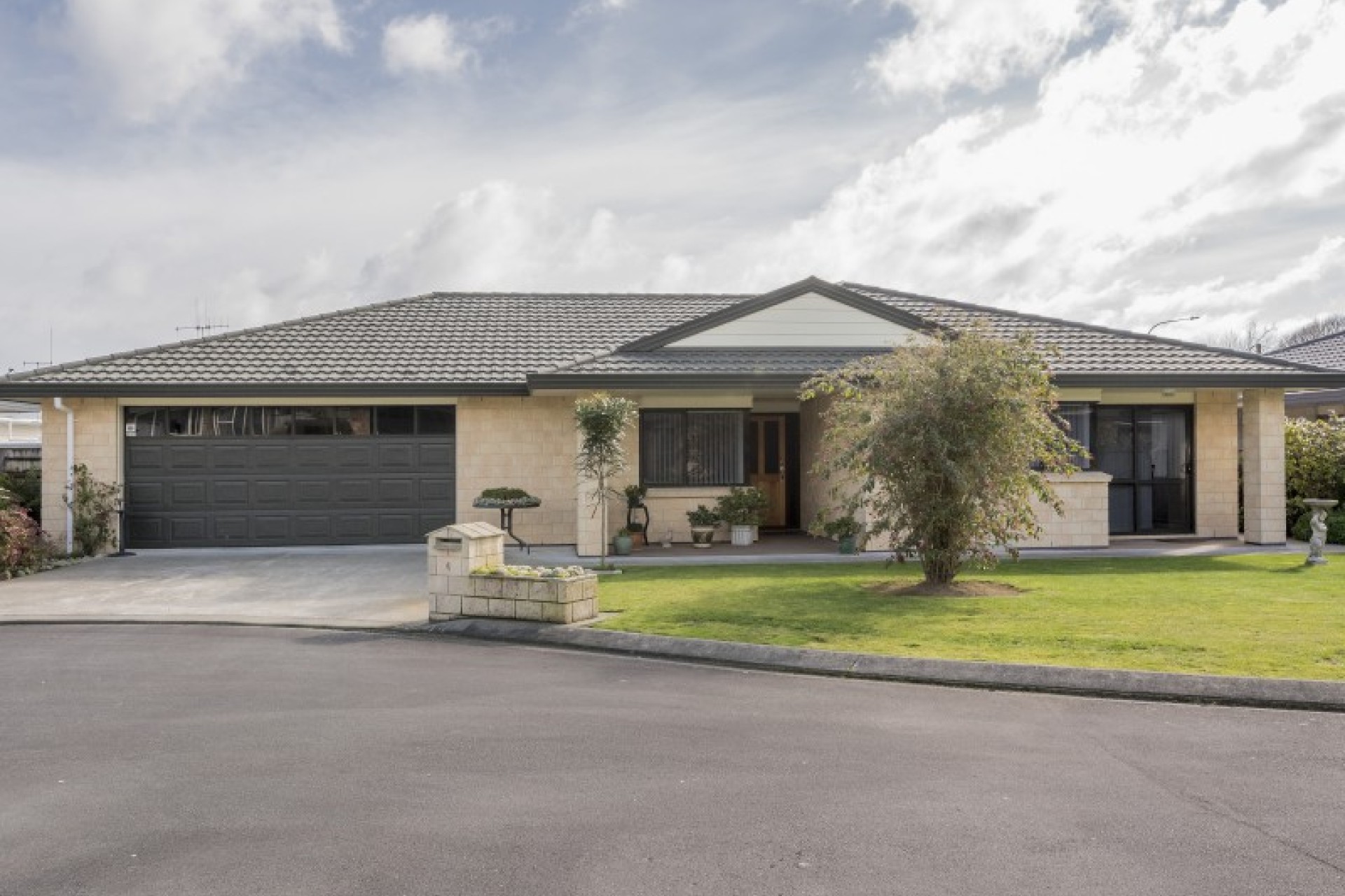 Levin PGG Wrightson Real Estate