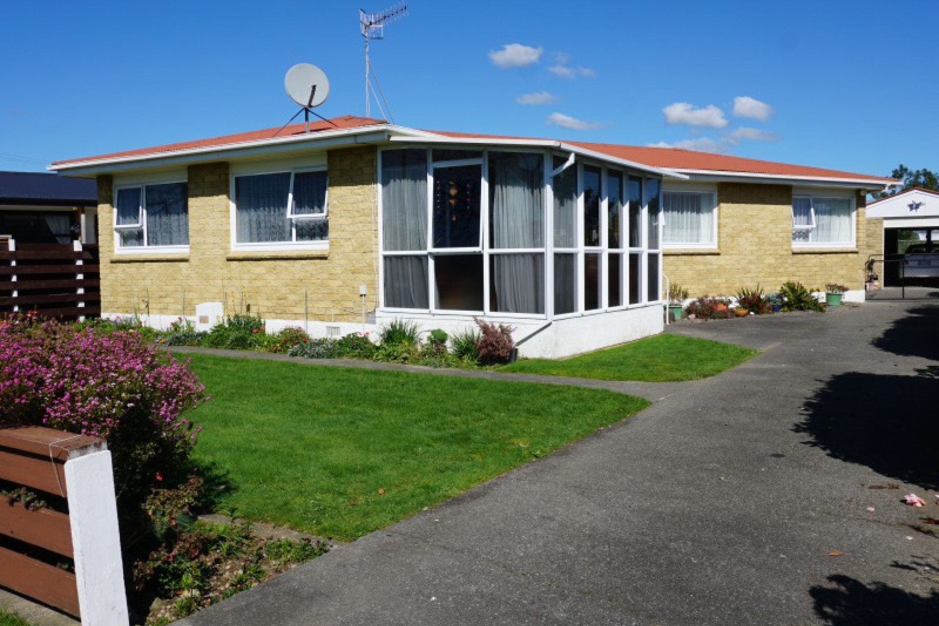 Levin PGG Wrightson Real Estate